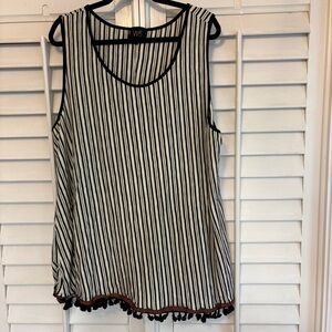 W5‎ Black And White Stripe Pop Pom Tank Top Size 3X